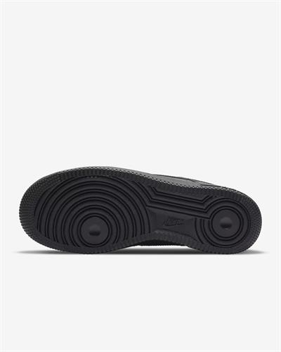 Nike Air Force 1 07 Kadın Ayakkabısı 