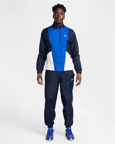Nike Club Dokuma Erkek Eşofmanı