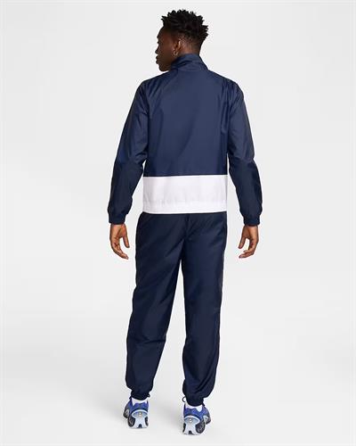 Nike Club Dokuma Erkek Eşofmanı