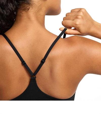 Nike Indy Işık Desteği Dolgulu Ayarlanabilir Kadın Spor Sütyeni