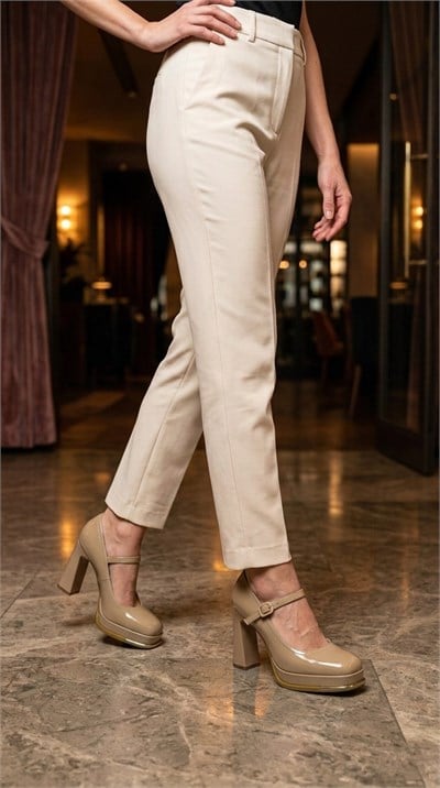 Guja 26K477-2 Bej Kadın Günlük Topuklu Ayakkabı