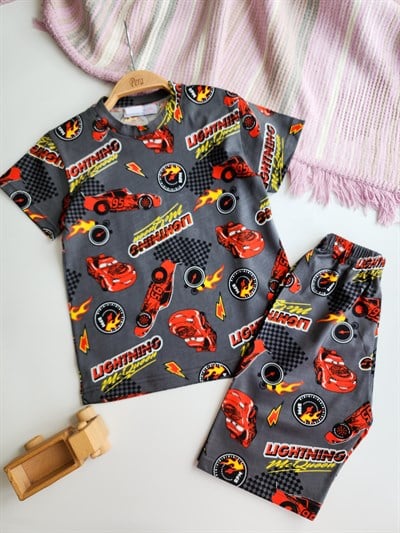 Araba Desenli Şortlu Pijama Takımı