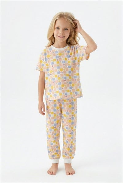 Çiçek Desenli Yazlık Pijama Takımı