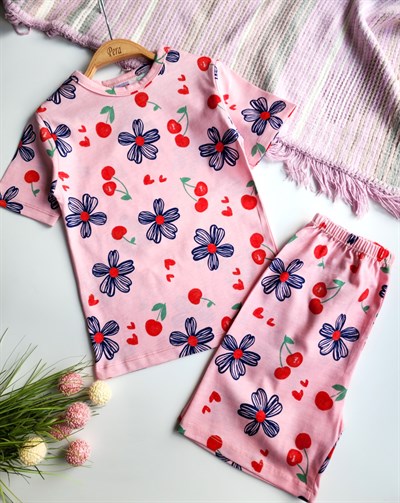 Çiçek Şortlu Pijama Takımı
