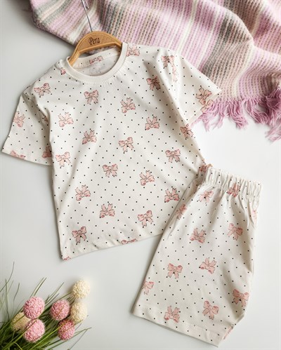 Kurdele Desenli Yazlık Şortlu Pijama Takımı