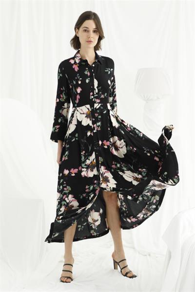 Çiçek ve Yaprak Desenli Önü Boydan Düğmeli Saten Elbise