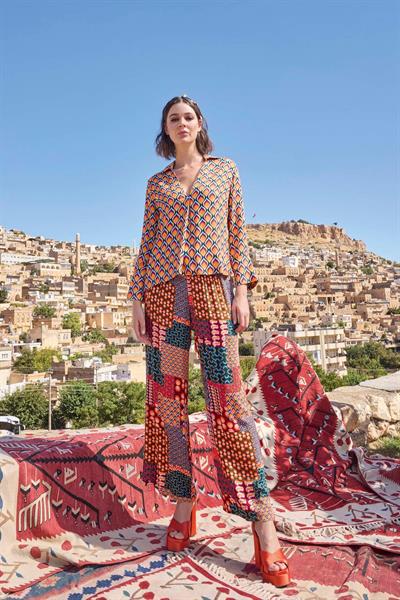 Etnik Desenli Saten Alt Üst Takım