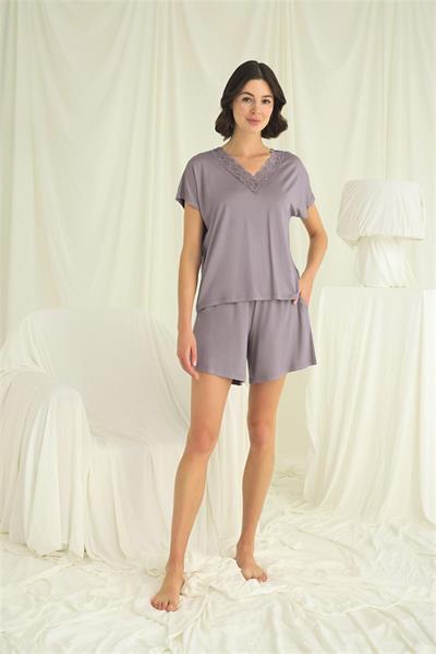 Kısa Kollu Dantelli V Yaka Şort Takımı