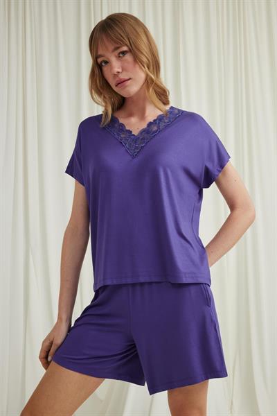 Kısa Kollu Dantelli V Yaka Şort Takımı