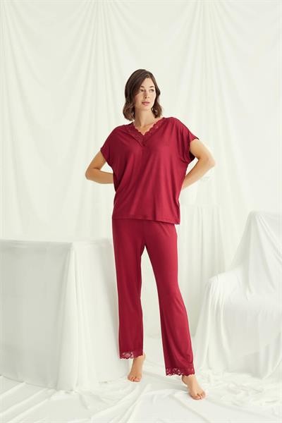 Kısa Kollu V Yakalı Dantelli Pijama Takımı
