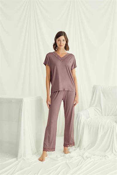 Kısa Kollu V Yakalı Dantelli Pijama Takımı