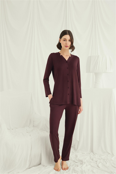 Uzun Kollu Boydan Düğmeli V Yaka Pijama Takımı