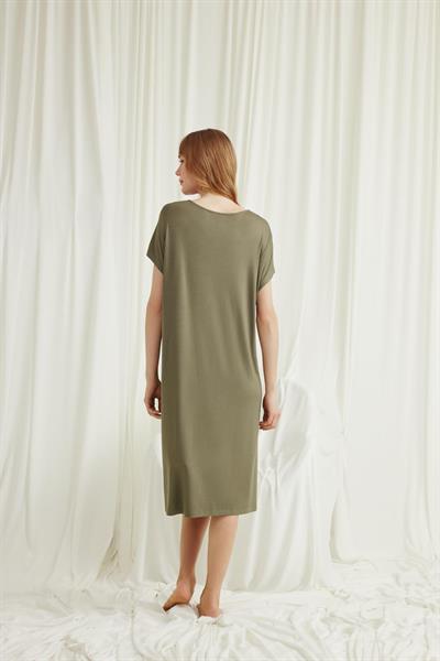 Yakası Dantelli Kısa Kollu Gecelik