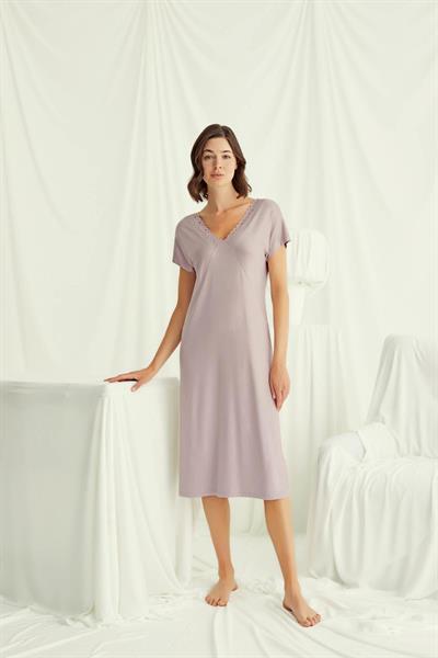 Yakası Dantelli Kısa Kollu Gecelik