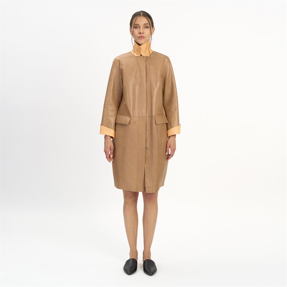 K14410 | LEATHER EGG-SHAPED REVERSIBLE COAT