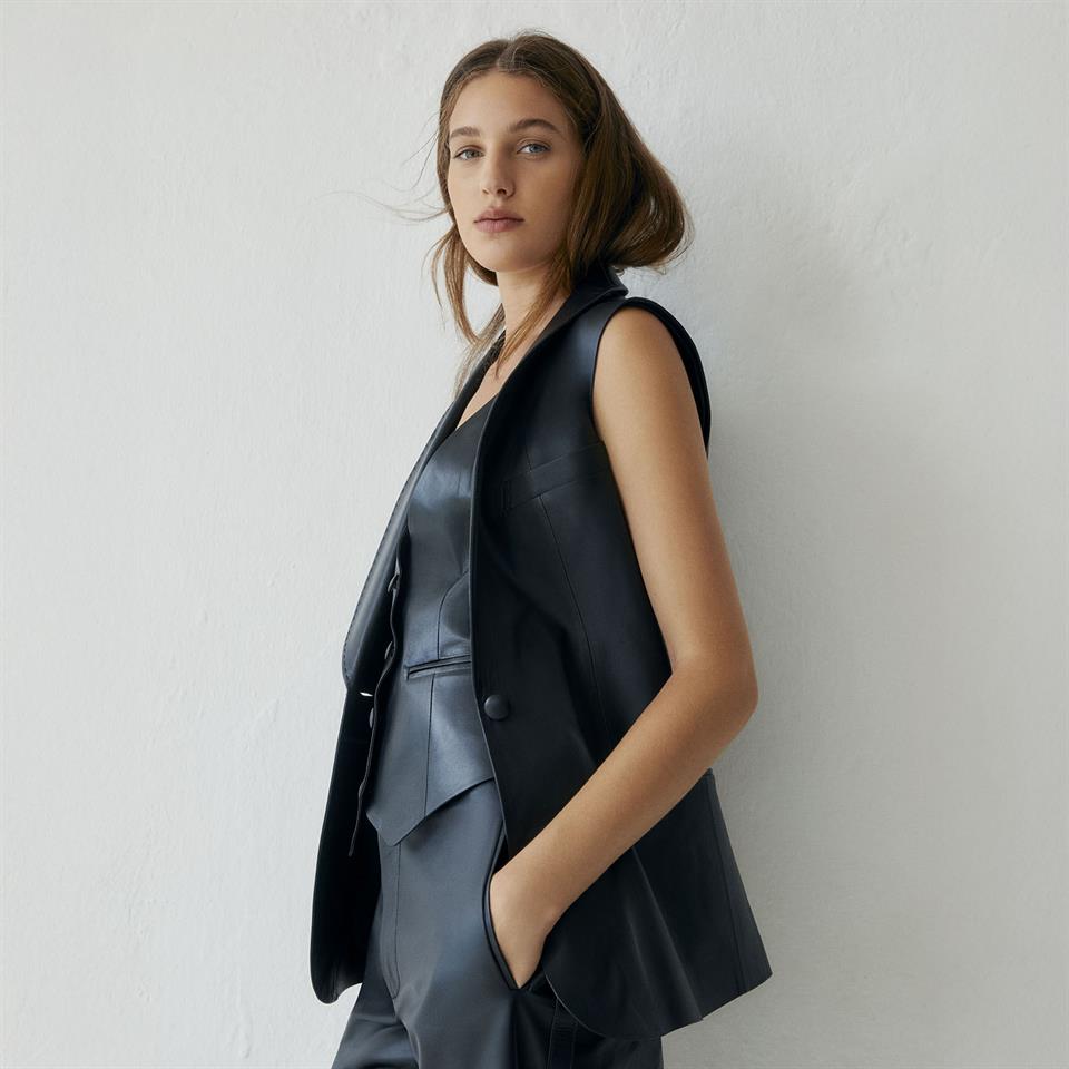 K14452 | Leather Short Vest