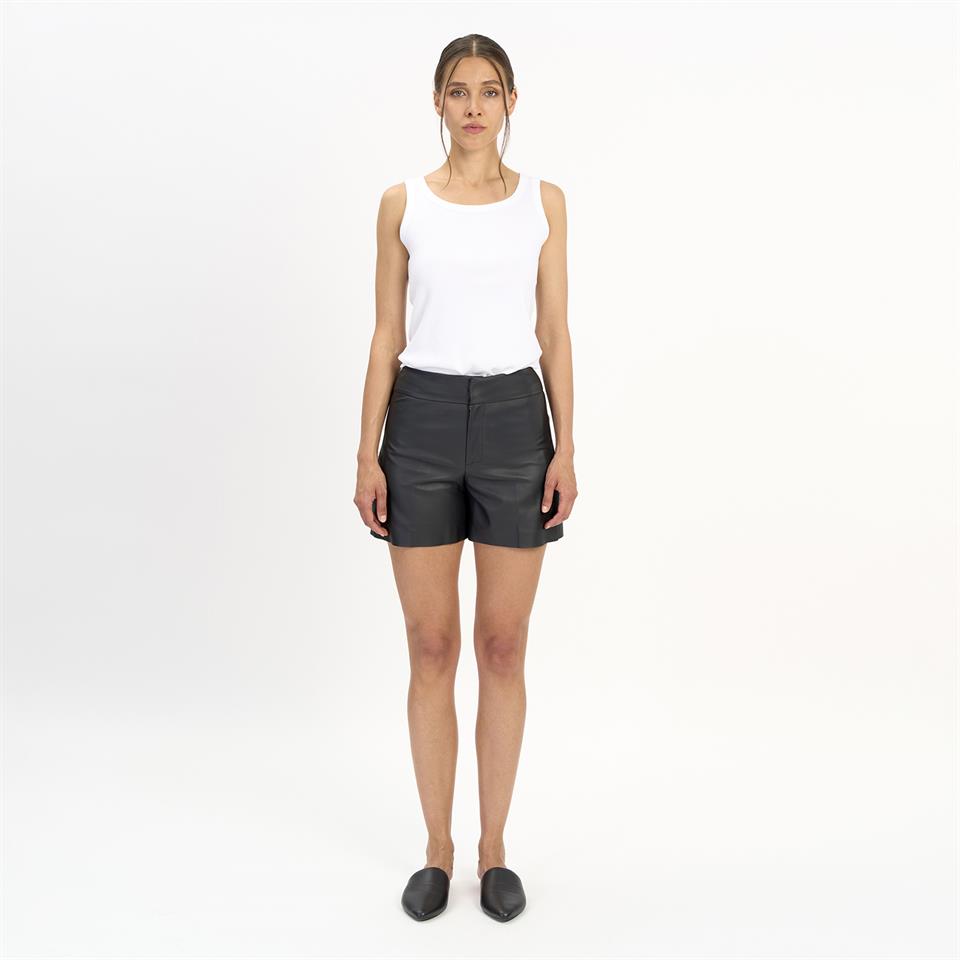 K14515 | Leather Short
