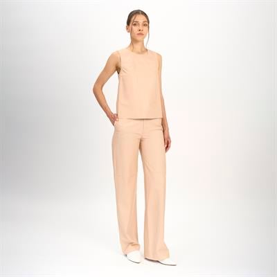 K14464 | Crewneck Sleevless Top