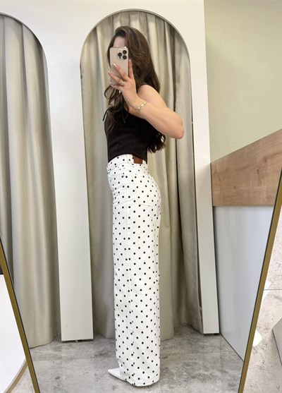 Doll Beyaz Üstü Kahve Puantiyeli Jean