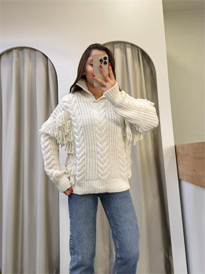 Elegan Krem Saçaklı Kazak