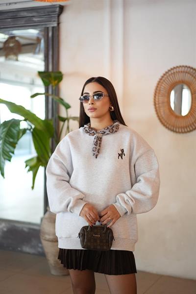 Fular Detaylı Oversize Sweatshirt