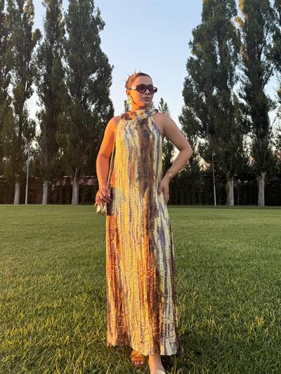 Halter Yaka Kıraşlı Elbise- Sarı