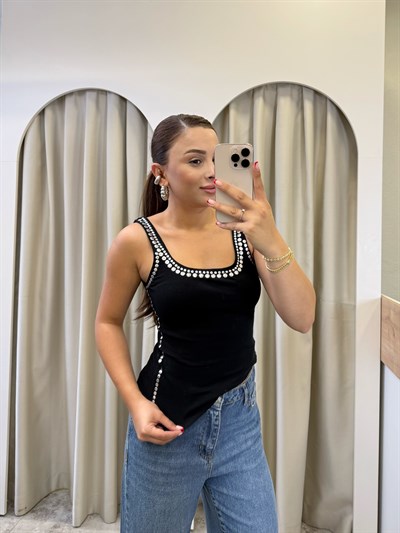 Jazzy Siyah Zımbalı Fitilli Atlet