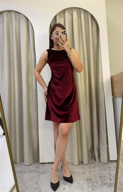 Loren Arkası Fiyonklu Kadife Elbise-Bordo