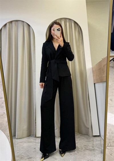 Melina Siyah Bağlamalı Blazer Takım