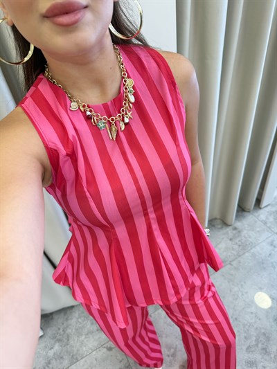 Monroe Pembe Kırmızı Çizgili Keten Takım