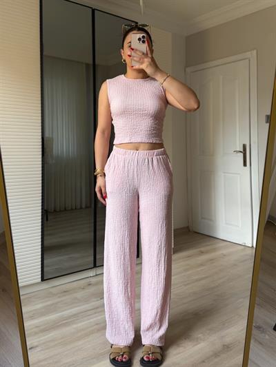 Pembe Peplin Takım