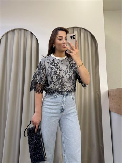 Polka Dantel Detaylı Modal Tişört