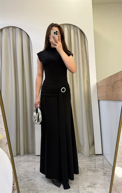 Rovia Gümüş Tokalı Siyah Elbise