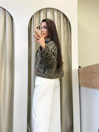 Sera Sakallı Leopar Ceket