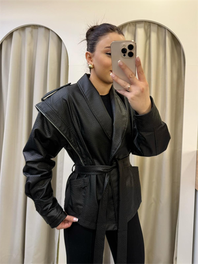 Sophie Siyah Kuşaklı Deri Ceket