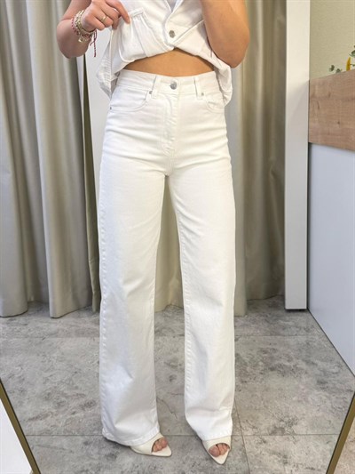 Steys Beyaz Straight Likralı Jean