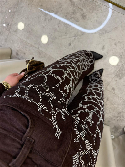 Strip Kahve Yüksek Bel Taşlı Jean