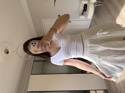 V yaka crop bluz -BEYAZ