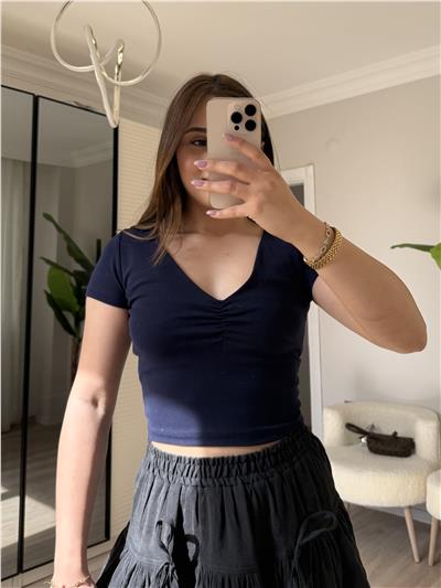 V yaka crop bluz -LACİVERT