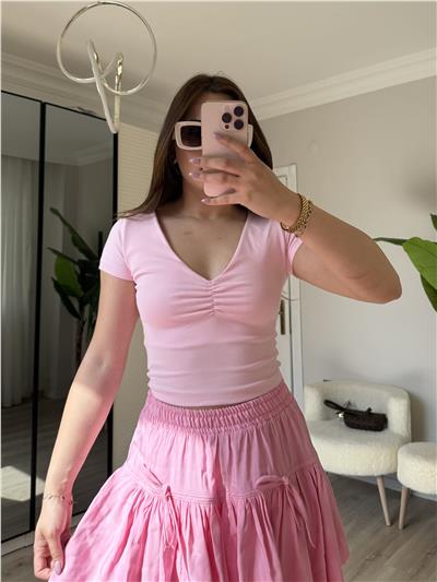 V yaka crop bluz -PEMBE