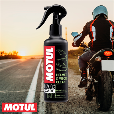 Motul M1 Kask & Vizör Temizleme Sprey 250 ML