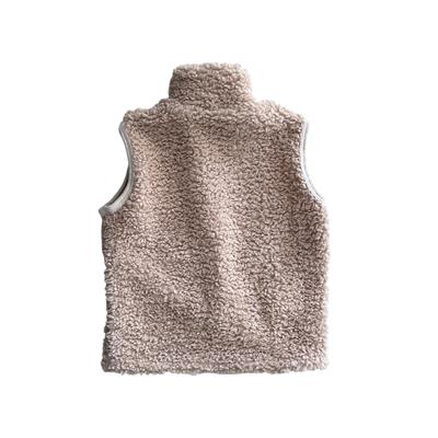 Sıcak Tutan Model 4–12 Yaş Erkek Çocuk Açık Gri Peluş Yelek