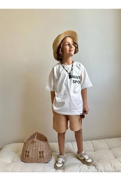 Sırt Baskı Detaylı Alt Kumaş Müslin Kumaştan Erkek Çocuk T-shirt ve Şortlu Alt Üst Takım