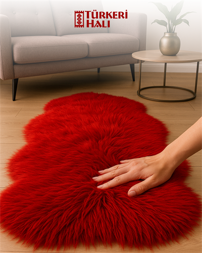 Peluche Kırmızı Kuzu Post Halı – Ekstra Yumuşak Kaymaz Tabanlı Peluş Post