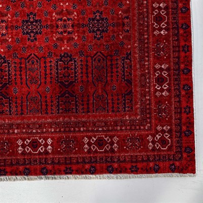 Twist Serisi Kırmızı Zeminli Klasik Motifli Halı Etnik  Modern Uyum