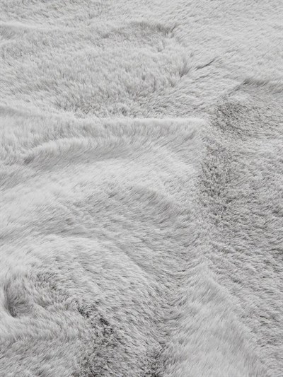 Velora Serisi Gri Oval Tavşan Peluş Halı – Ultra Yumuşak Kaymaz Taban Modern Peluş Halı