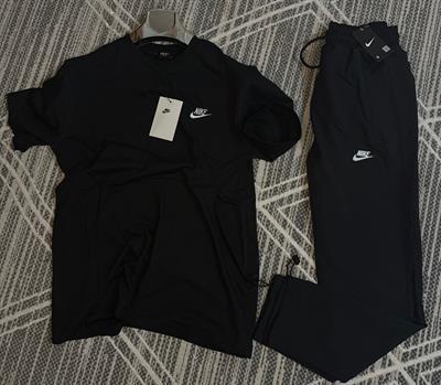 Nike Eşoftman Takımı