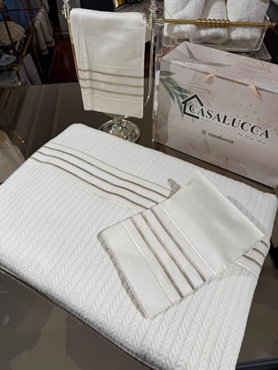 Pike Takımı 3 Sıralı Vizon Nakışlı (King Size)