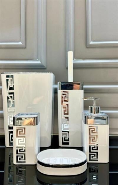Akrilik Kare Su Yolu Model Banyo Seti 5'li – Beyaz & Krem Gold Kromaj | Yüksek Kalite ve Şık Tasarım