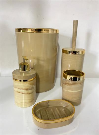 Akrilik Yuvarlak Banyo Seti 5'li – Krem Mermer Desen, Gold Kromajlı Şık Tasarım